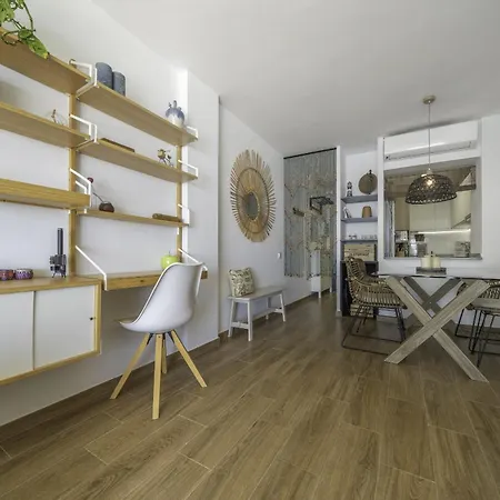 Homeholidaysrentals Excellent - Costa Barcelona