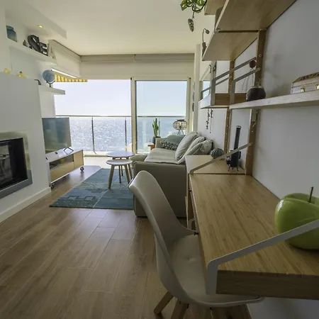 Homeholidaysrentals Excellent - Costa Barcelona Apartment *