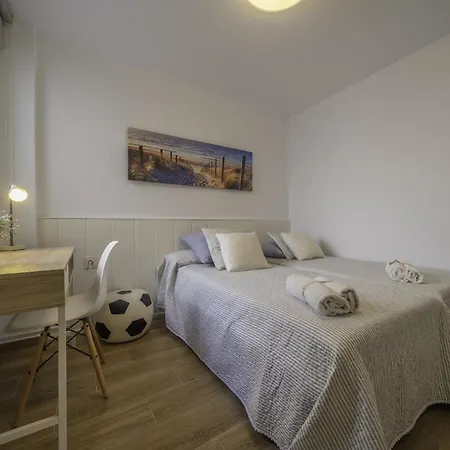 Homeholidaysrentals Excellent - Costa Barcelona Apartment