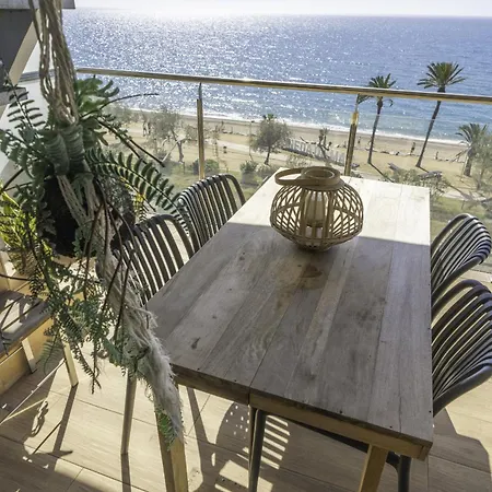 Homeholidaysrentals Excellent - Costa Barcelona Apartment