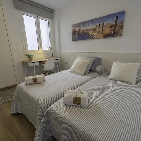 Homeholidaysrentals Excellent - Costa Barcelona Pineda de Mar